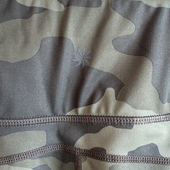 Athleta Camo Contender 7/8 Tight green S - Picture 7 of 13